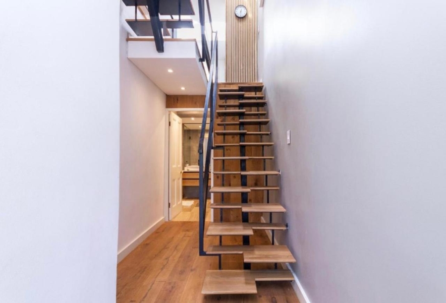 2 Bedroom Property for Sale in De Waterkant Western Cape